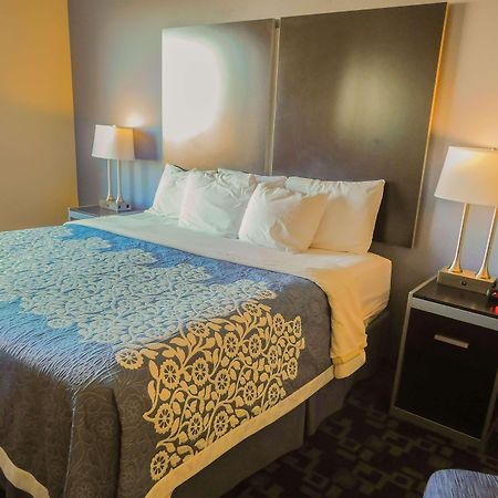 Days Inn & Suites By Wyndham Pocahontas Экстерьер фото